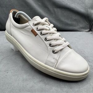 ECCO Soft 7 Women’s Size 7–7.5 White Leather Sneakers Comfort Casual
